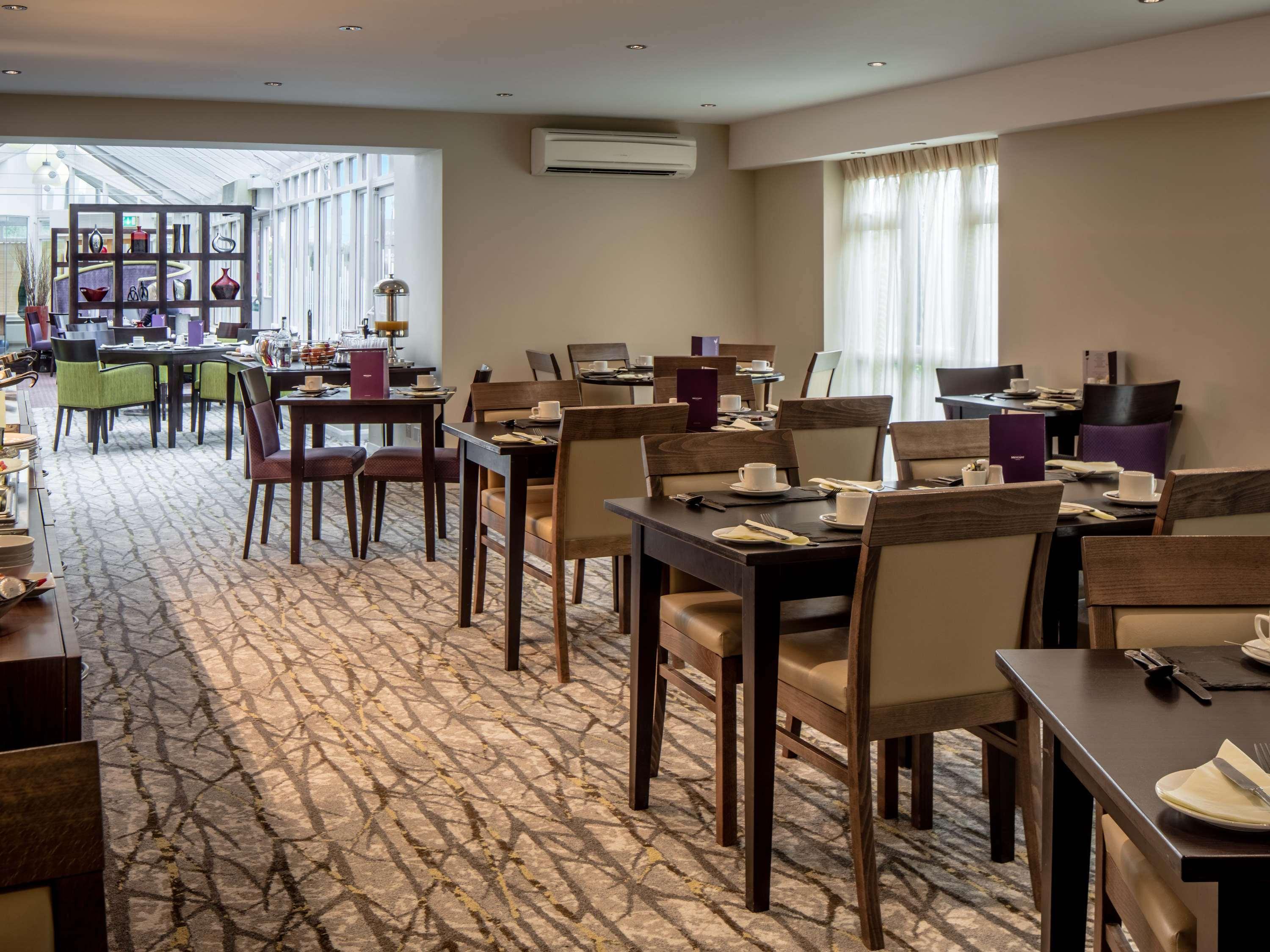 Mercure Hatfield Oak Hotel Екстер'єр фото