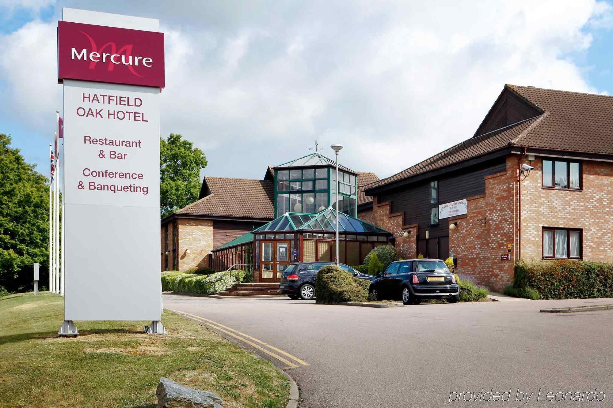 Mercure Hatfield Oak Hotel Екстер'єр фото